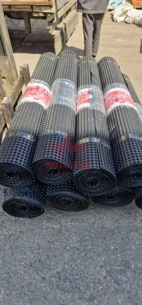 Профилированная  мембрана TOP-DRAIN 400г\м2 40м2